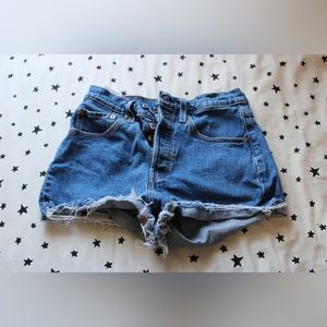 levi’s 501 jean shorts